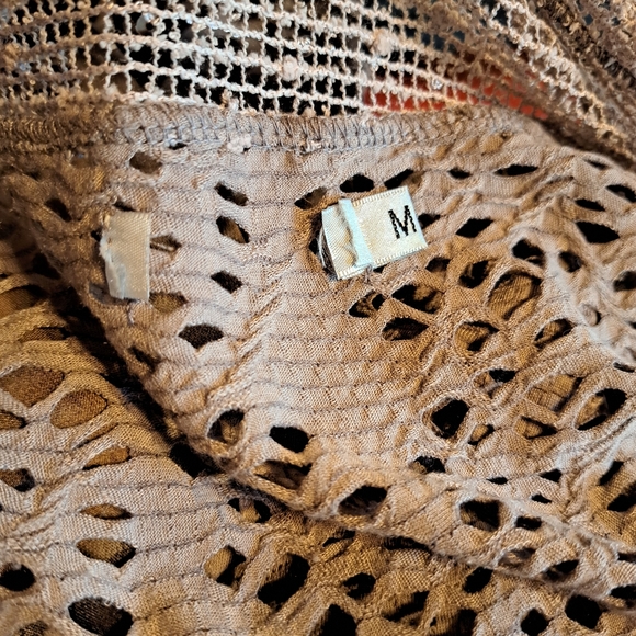 Open Front Cover - Picture 5 of 5